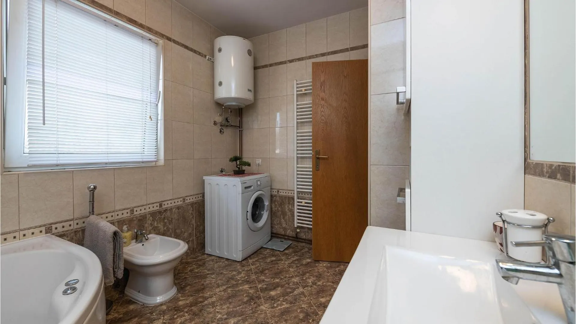 Stunning Home In Marcana With Wifi Holiday home